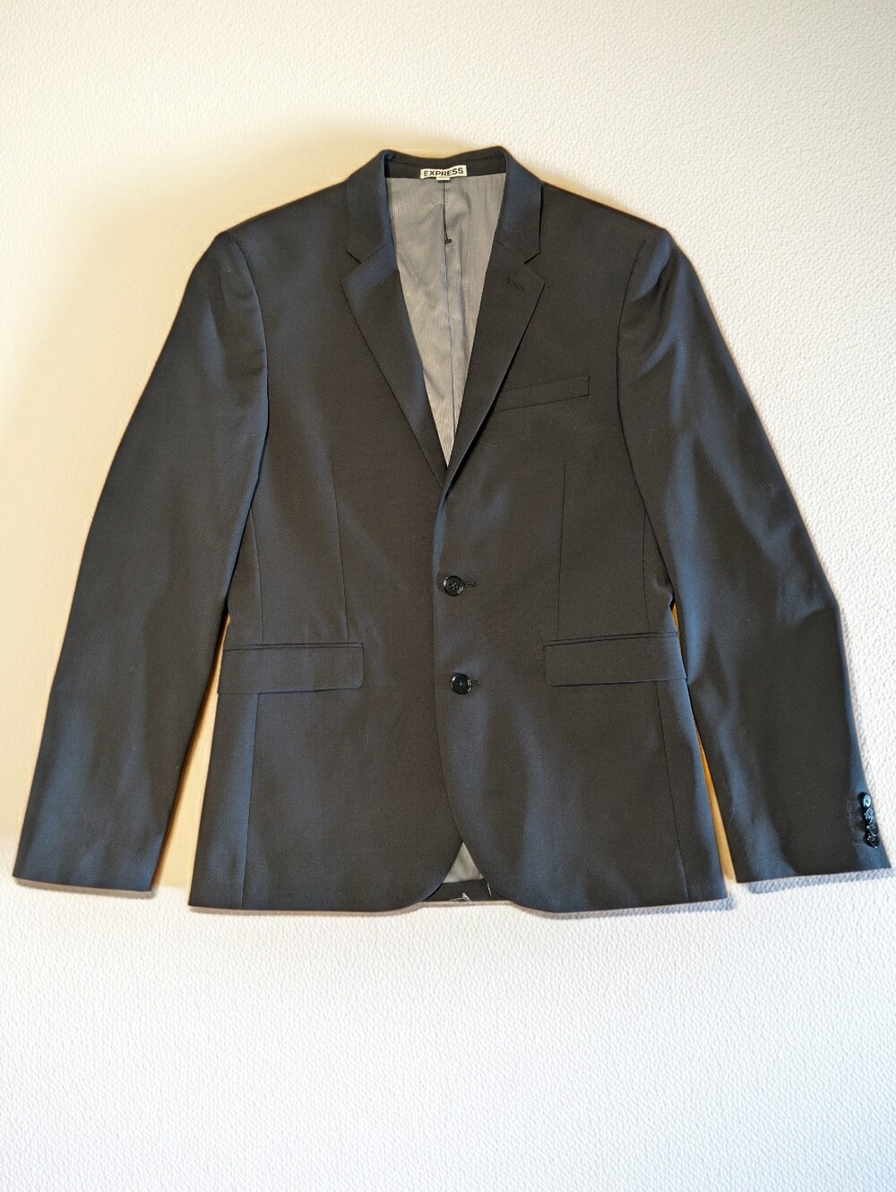 Express Men's Black Two-Button Suit Coat / Blazer Wool Blend 36R